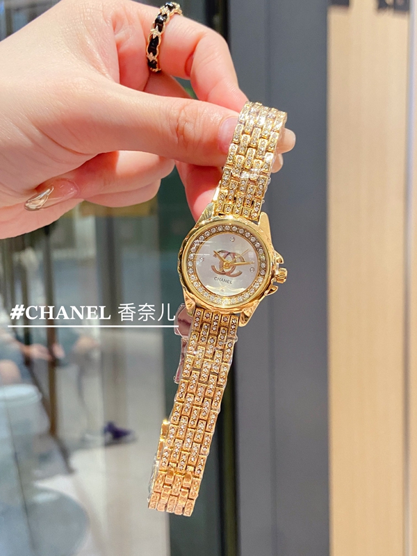 ブランド時計角部分ディテール